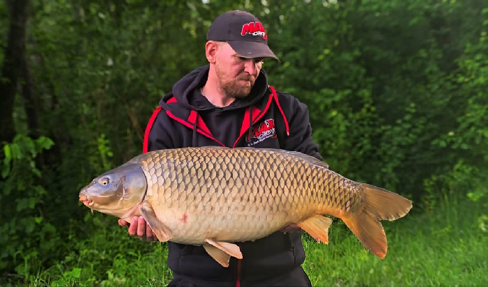 MAX Carp Slovakia